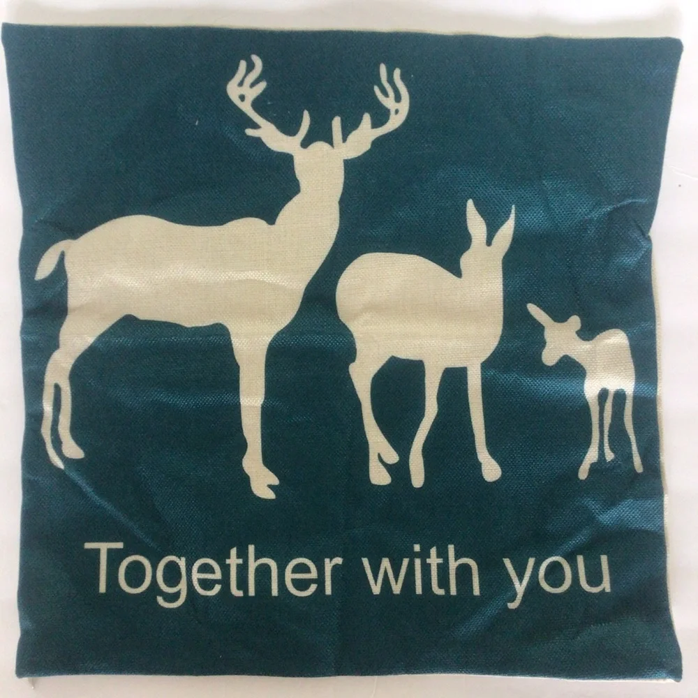 REINDEER FAMILY PILLOW COVER NWOT 18 x 18
